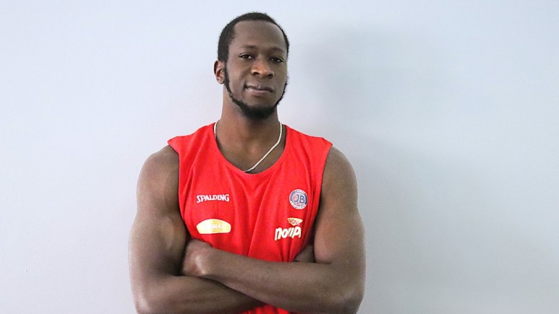 La Novipiù aggrega alla prima squadra per gli allenamenti l'ala Khadim Diouf